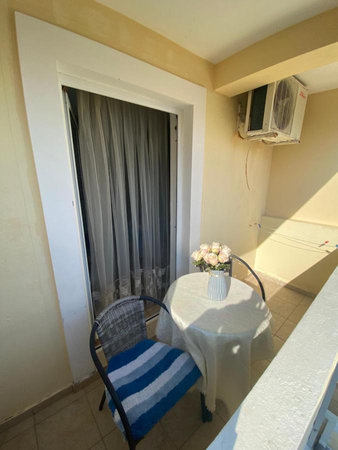 Miomir Perazic Apartments Petrovac Luaran gambar