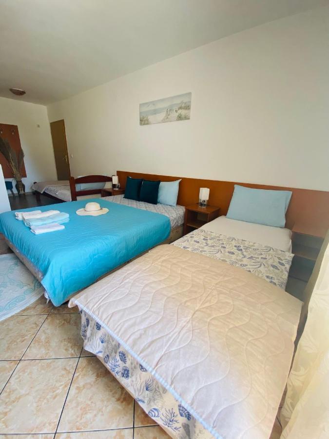Miomir Perazic Apartments Petrovac Luaran gambar